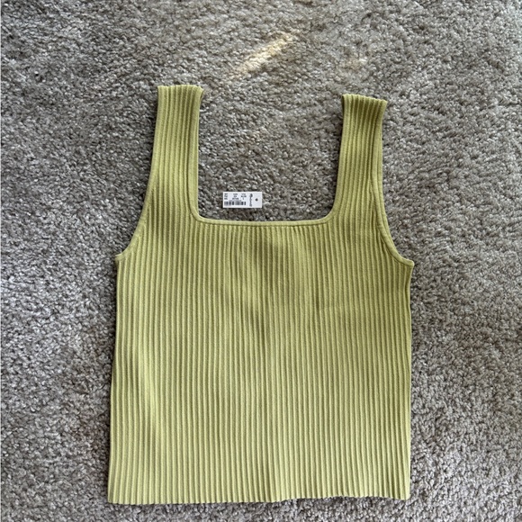 Madewell Tops - Madewell ottoman sweater tank in blanched olive green NWT small